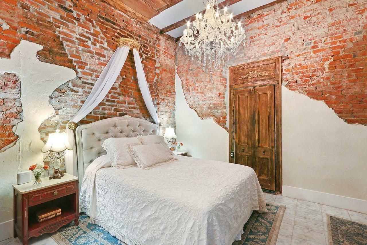 French Quarter Mansion 3*